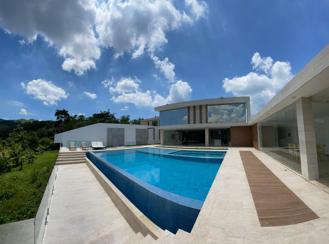 Avant-Garde Two-Story Home - Quinta en Terrazas del Country